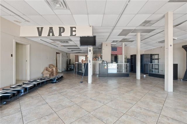 3402 HIGHWAY 28 Highway, Pineville, LA 71360