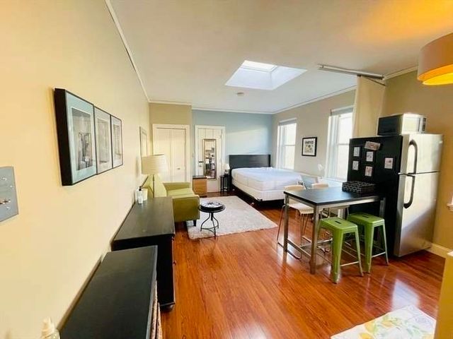 1411 Commonwealth Ave 504, Boston, MA 02135
