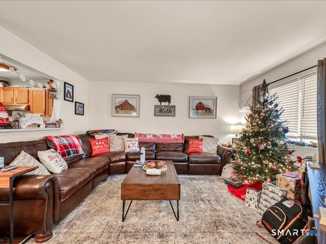 75 Willow Springs 75, New Milford, CT 06776