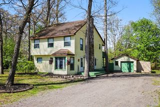 4725 Hickory Drive, Highland Charter Township, MI 48356