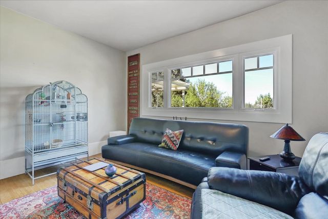 12562 Rough And Ready Hwy, Grass Valley, CA 95945