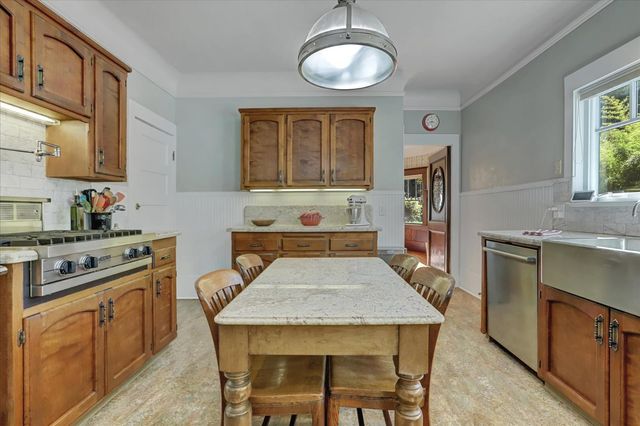 12562 Rough And Ready Hwy, Grass Valley, CA 95945