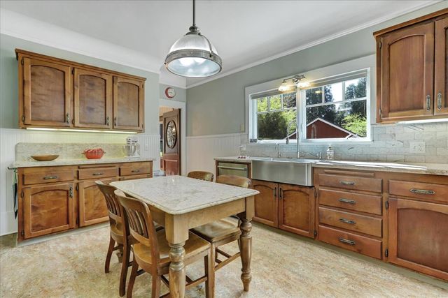 12562 Rough And Ready Hwy, Grass Valley, CA 95945