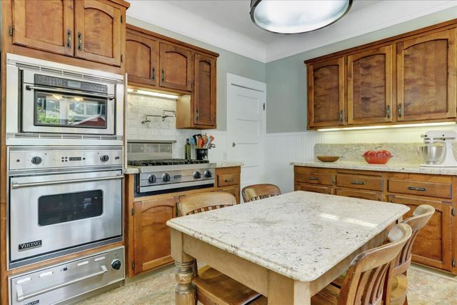 12562 Rough And Ready Hwy, Grass Valley, CA 95945