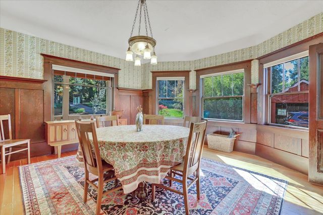 12562 Rough And Ready Hwy, Grass Valley, CA 95945