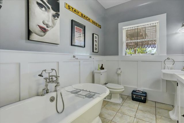 12562 Rough And Ready Hwy, Grass Valley, CA 95945