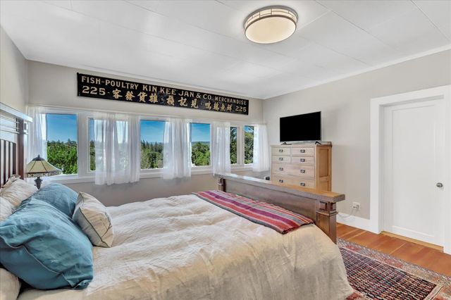 12562 Rough And Ready Hwy, Grass Valley, CA 95945