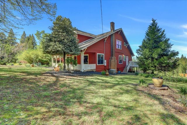 12562 Rough And Ready Hwy, Grass Valley, CA 95945