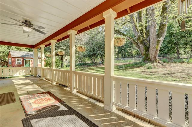 12562 Rough And Ready Hwy, Grass Valley, CA 95945