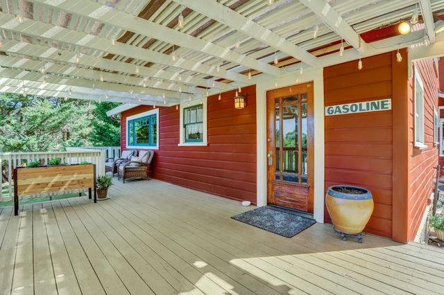 12562 Rough And Ready Hwy, Grass Valley, CA 95945