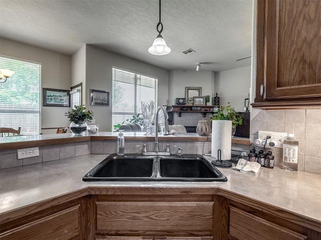 3312 Ashton Drive, Moore, OK 73160