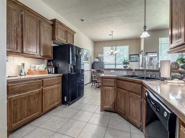 3312 Ashton Drive, Moore, OK 73160