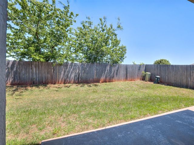 3312 Ashton Drive, Moore, OK 73160