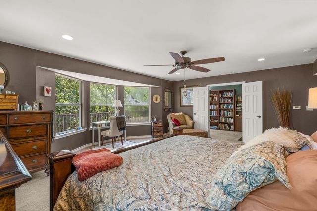 2930 Peninsula Drive, Grapevine, TX 76051