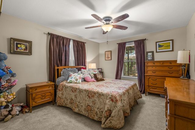 2930 Peninsula Drive, Grapevine, TX 76051