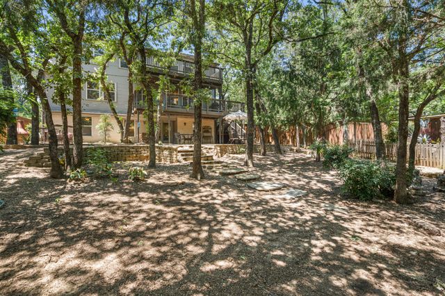 2930 Peninsula Drive, Grapevine, TX 76051