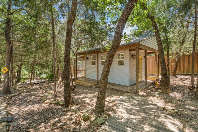 2930 Peninsula Drive, Grapevine, TX 76051
