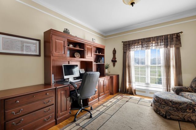 5144 Drake Rd, Cedar Hill, TN 37032