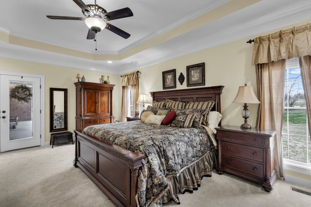 5144 Drake Rd, Cedar Hill, TN 37032