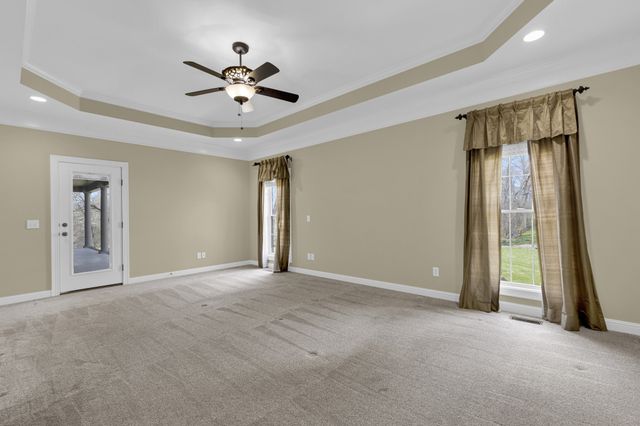 5144 Drake Rd, Cedar Hill, TN 37032