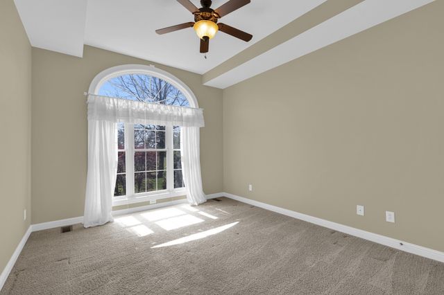 5144 Drake Rd, Cedar Hill, TN 37032