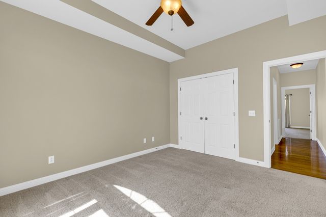 5144 Drake Rd, Cedar Hill, TN 37032