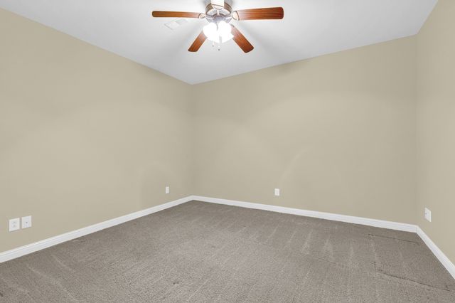 5144 Drake Rd, Cedar Hill, TN 37032