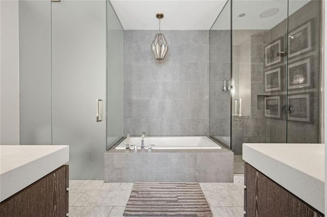 45 Ivan Allen Jr Boulevard NW 1901, Atlanta, GA 30308
