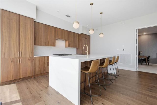 45 Ivan Allen Jr Boulevard NW 1901, Atlanta, GA 30308