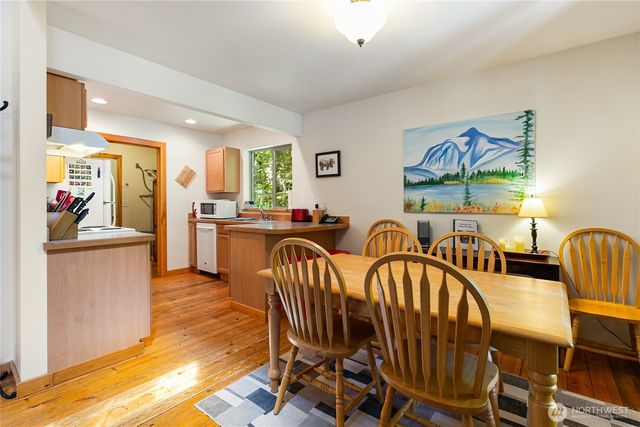 12026 Shuksan Rim Drive, Deming, WA 98244