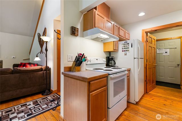 12026 Shuksan Rim Drive, Deming, WA 98244