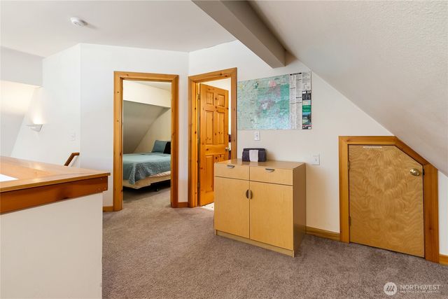 12026 Shuksan Rim Drive, Deming, WA 98244