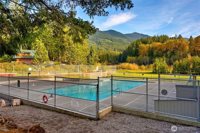 12026 Shuksan Rim Drive, Deming, WA 98244
