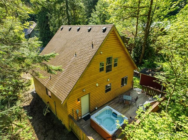 12026 Shuksan Rim Drive, Deming, WA 98244