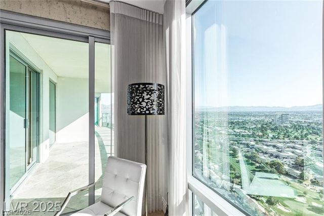 322 Karen Avenue 3804, Las Vegas, NV 89109