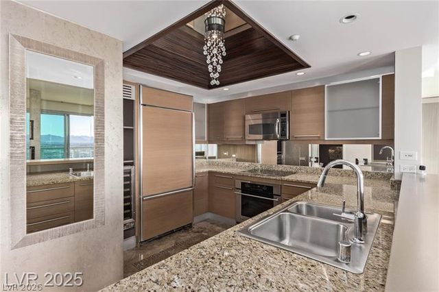 322 Karen Avenue 3804, Las Vegas, NV 89109