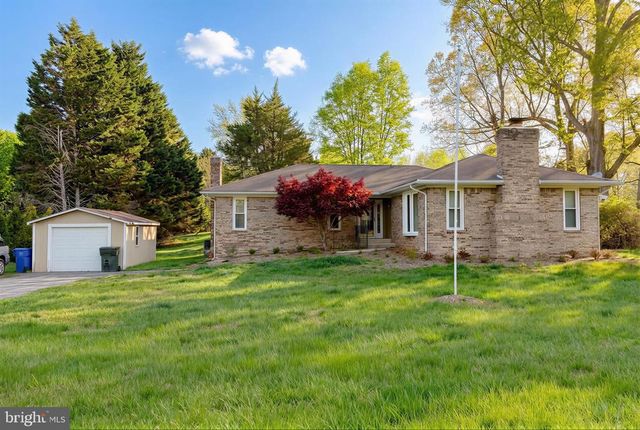1200 E PATUXENT DR E, La Plata, MD 20646