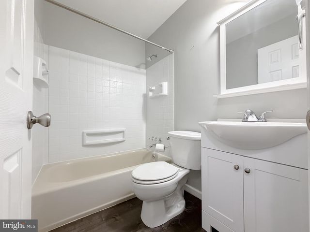 1200 E PATUXENT DR E, La Plata, MD 20646