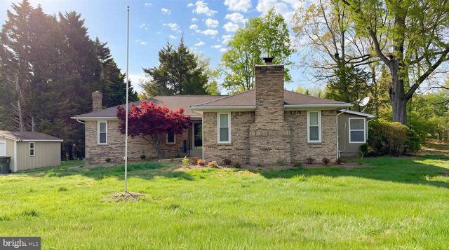 1200 E PATUXENT DR E, La Plata, MD 20646