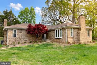 1200 E PATUXENT DR E, La Plata, MD 20646