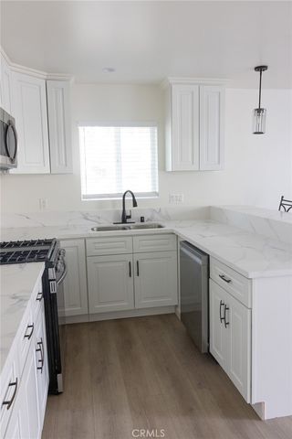 9250 N Kester ave, Panorama City, CA 91402