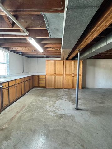 612 Elizabeth Court, Harrodsburg, KY 40330