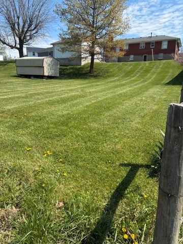 612 Elizabeth Court, Harrodsburg, KY 40330