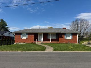 612 Elizabeth Court, Harrodsburg, KY 40330