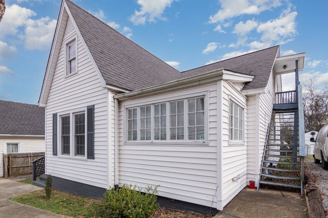 765 Greenwood Ave, Clarksville, TN 37040