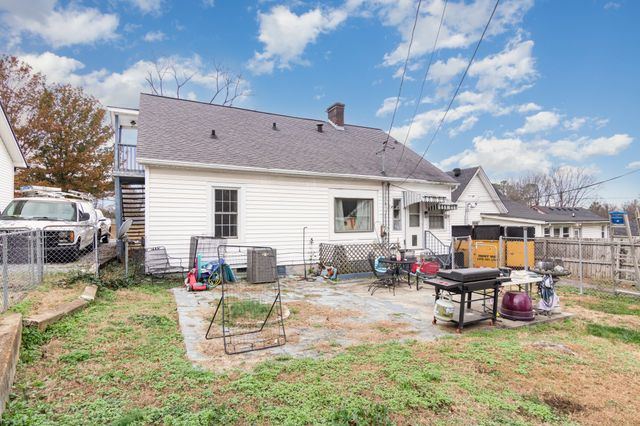 765 Greenwood Ave, Clarksville, TN 37040