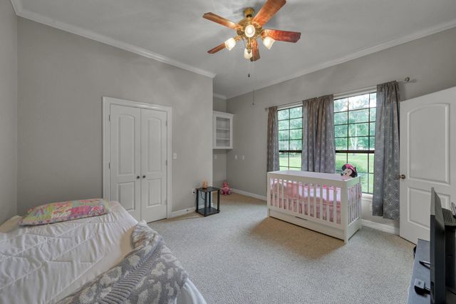 910 Commons Way Court, Huffman, TX 77336