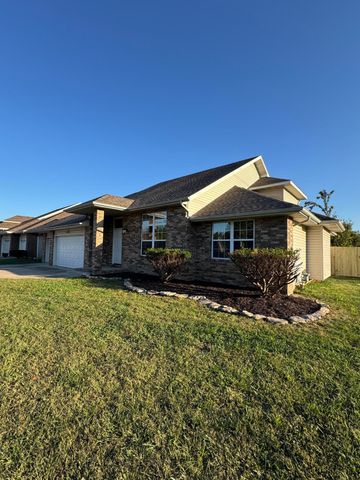 2882 W Lasalle Street, Springfield, MO 65807