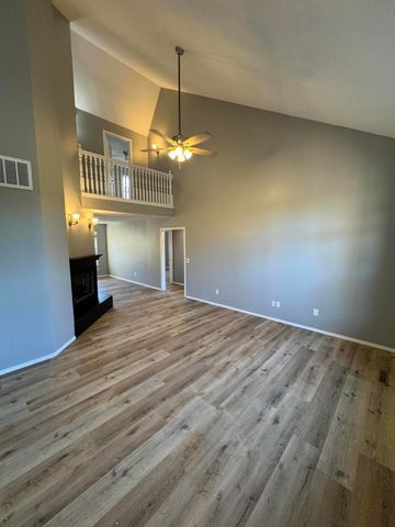 2882 W Lasalle Street, Springfield, MO 65807