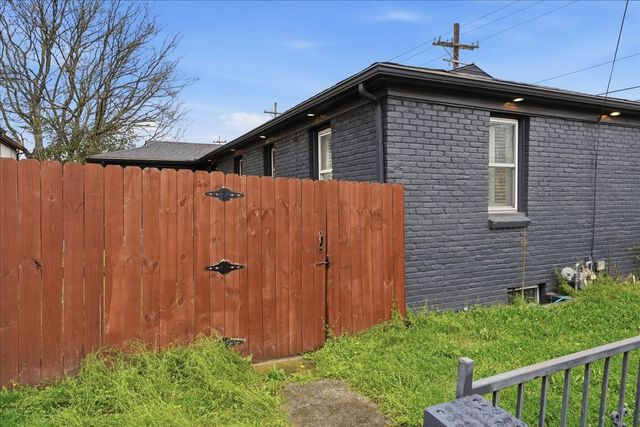 1203 2nd Ave, S, Nashville, TN 37210